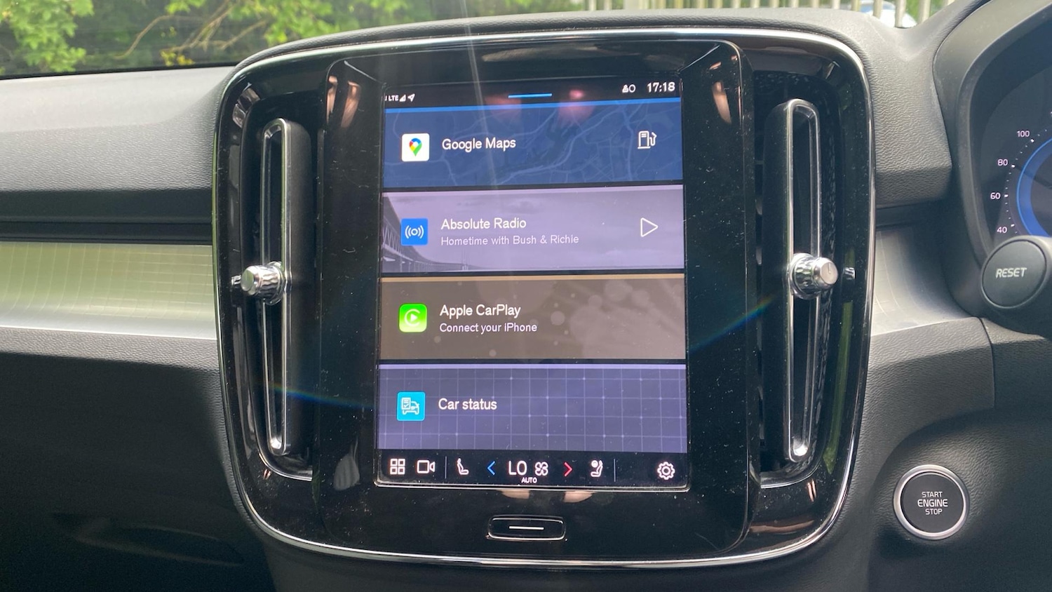 Used Volvo XC40 2024 for sale - 76953280: Photo 18