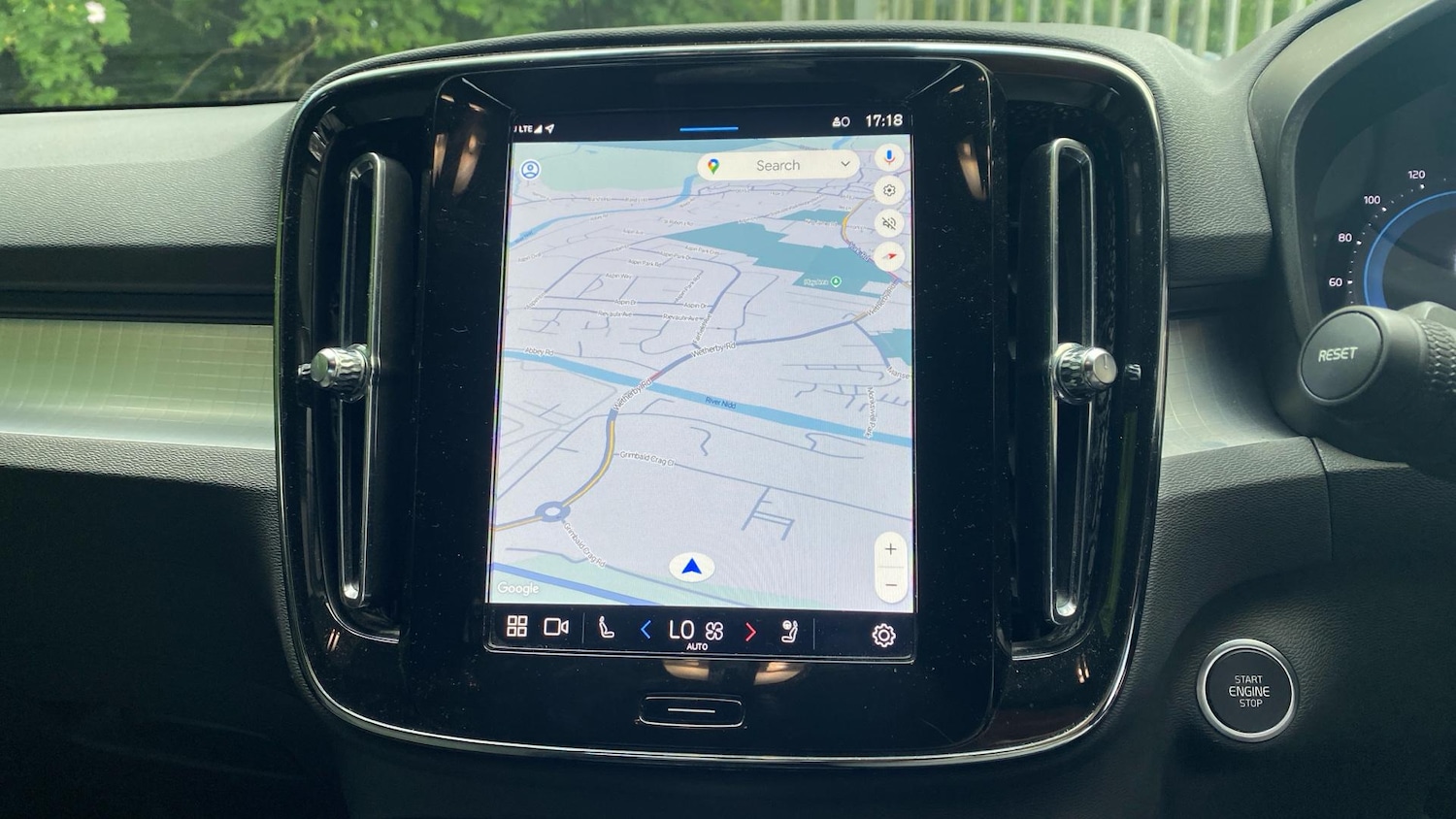 Used Volvo XC40 2024 for sale - 76953280: Photo 19