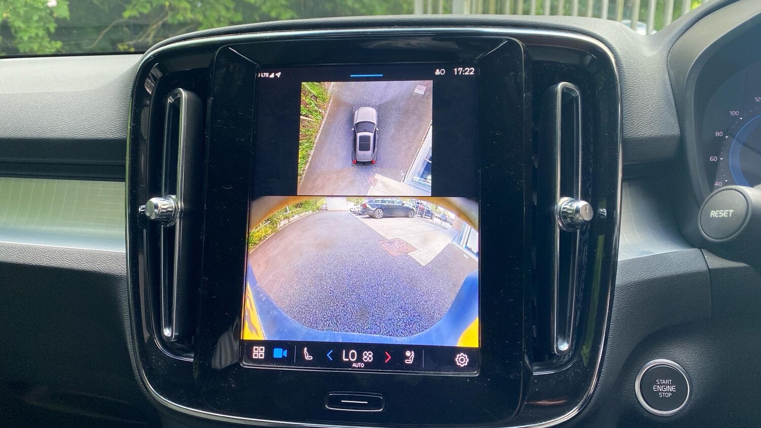 Used Volvo XC40 2024 for sale - 76953280: Photo 37