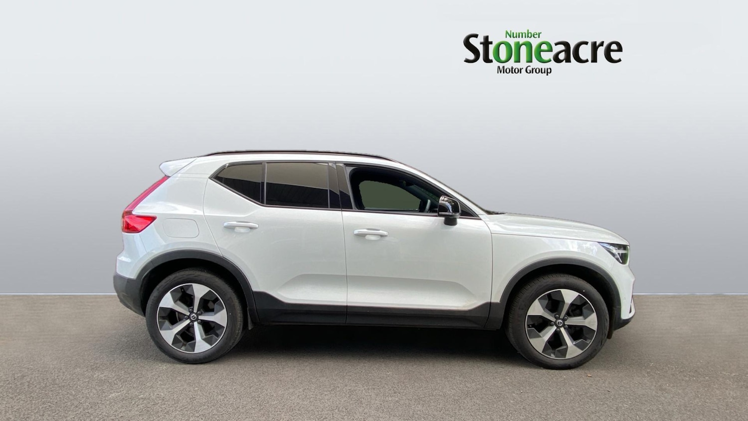 Used Volvo XC40 2024 for sale - 76953280: Photo 4