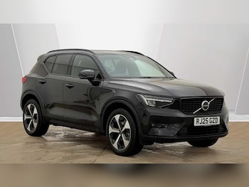 Used Volvo XC40 2025 for sale - 79401268: Photo