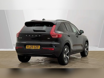 Used Volvo XC40 2025 for sale - 79401268: Photo