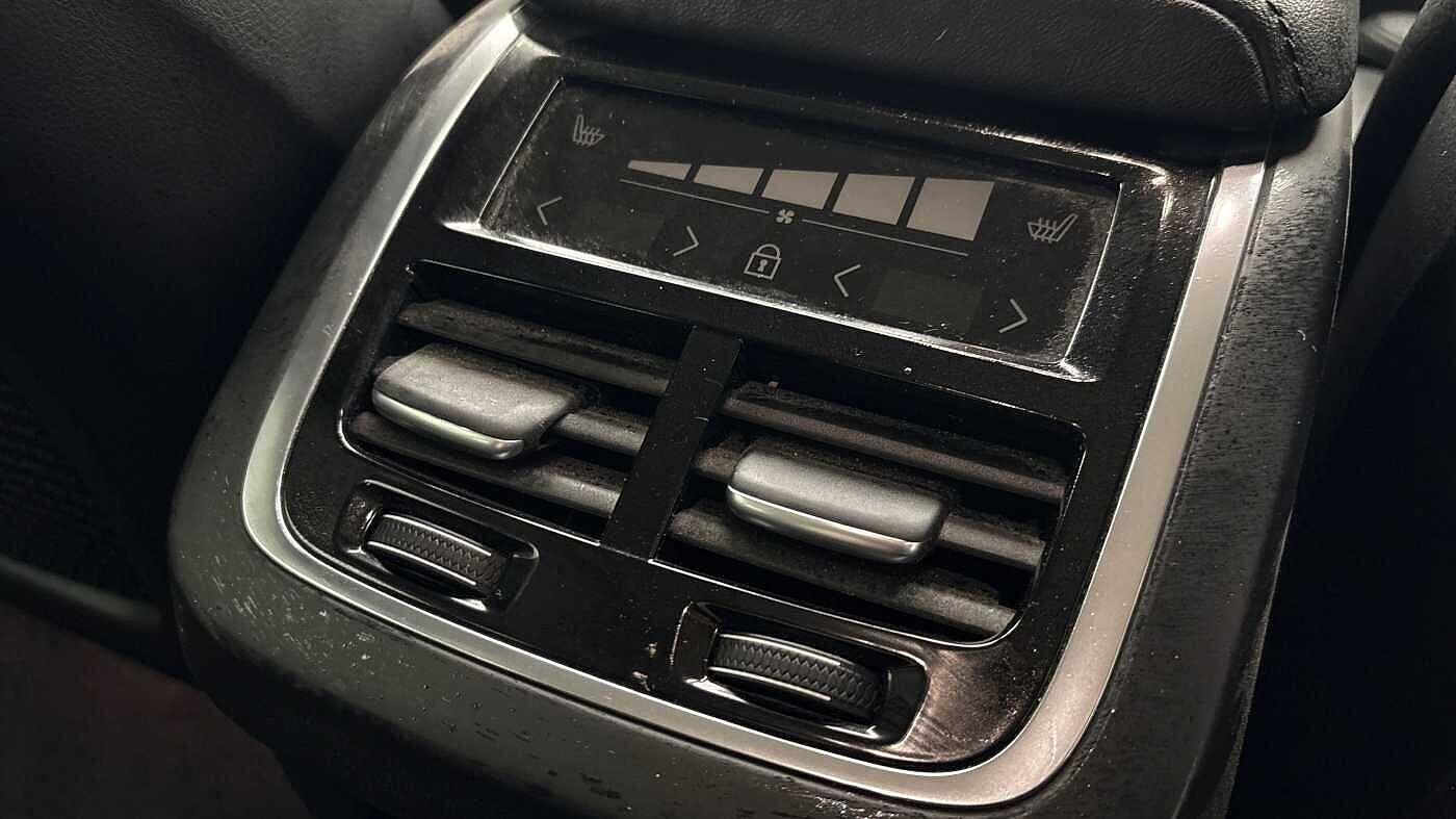 Used Volvo V60 2025 for sale - 77330942: Photo 17