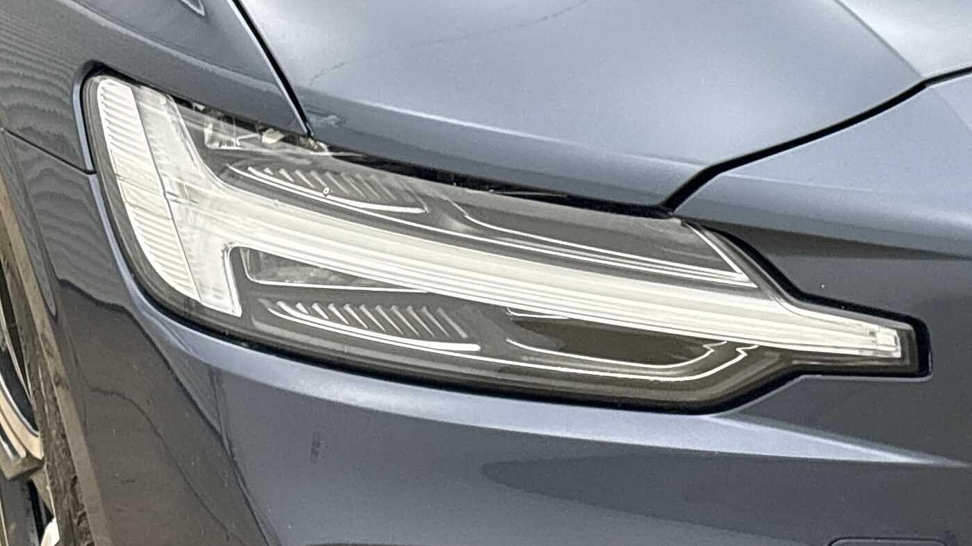 Used Volvo V60 2025 for sale - 77330942: Photo 21