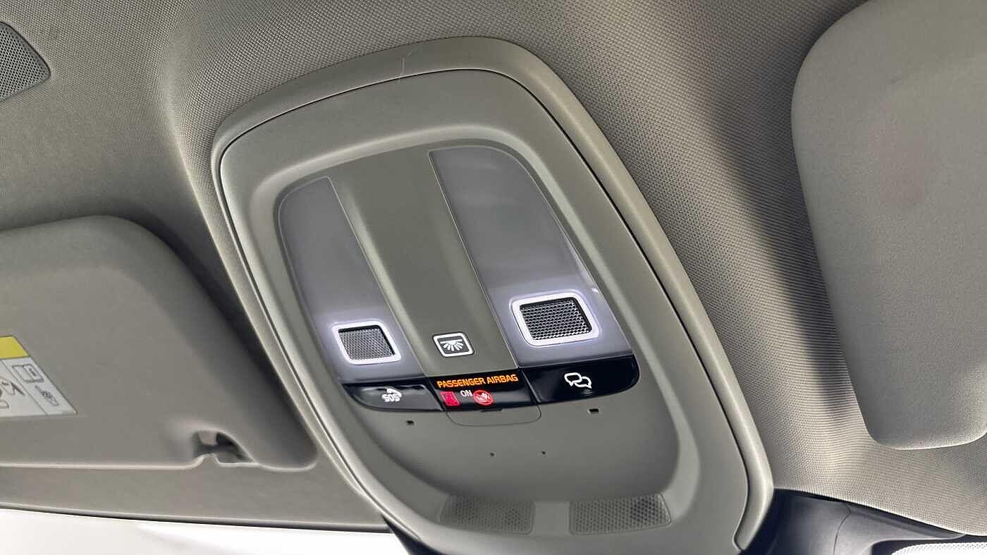 Used Volvo V60 2025 for sale - 77330942: Photo 32