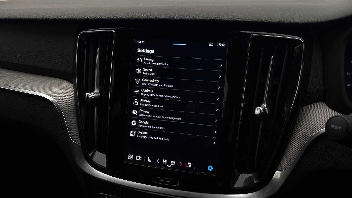 Used Volvo V60 2025 for sale - 77330942: Photo 34