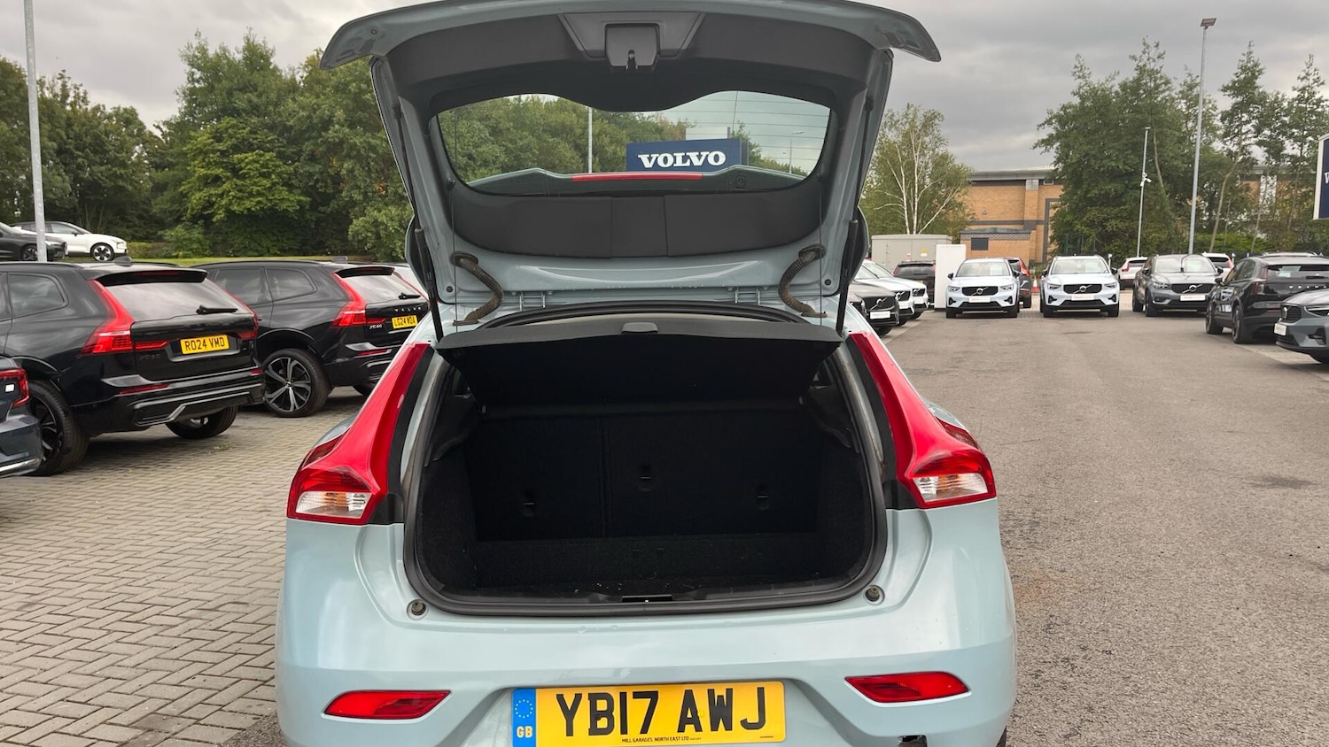 Vehicle 43