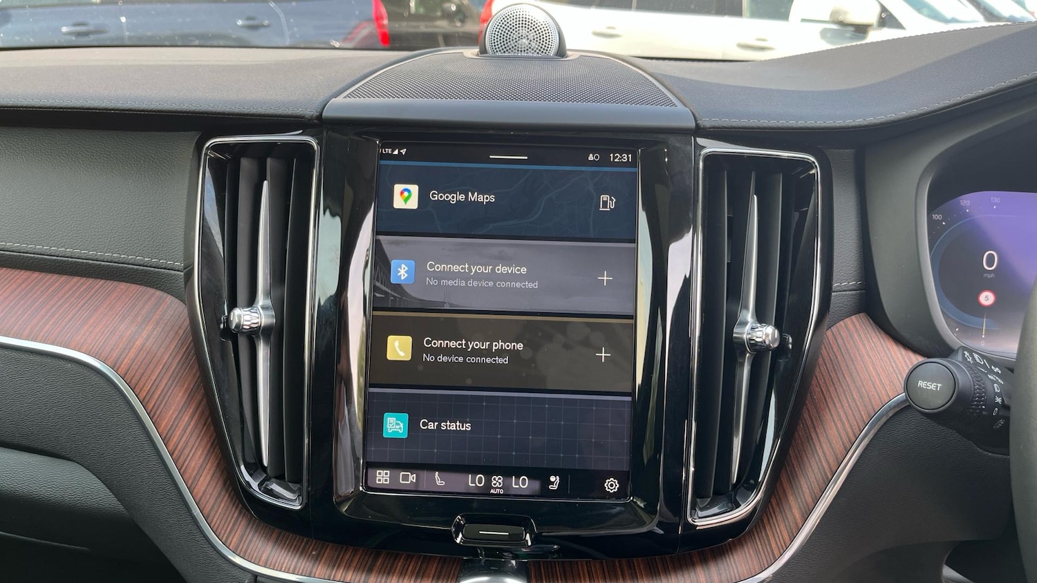 Used Volvo XC60 2024 for sale - 77101751: Photo 22