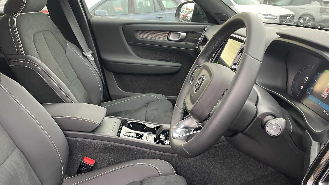 Used Volvo XC40 2024 for sale - 77468473: Photo 11