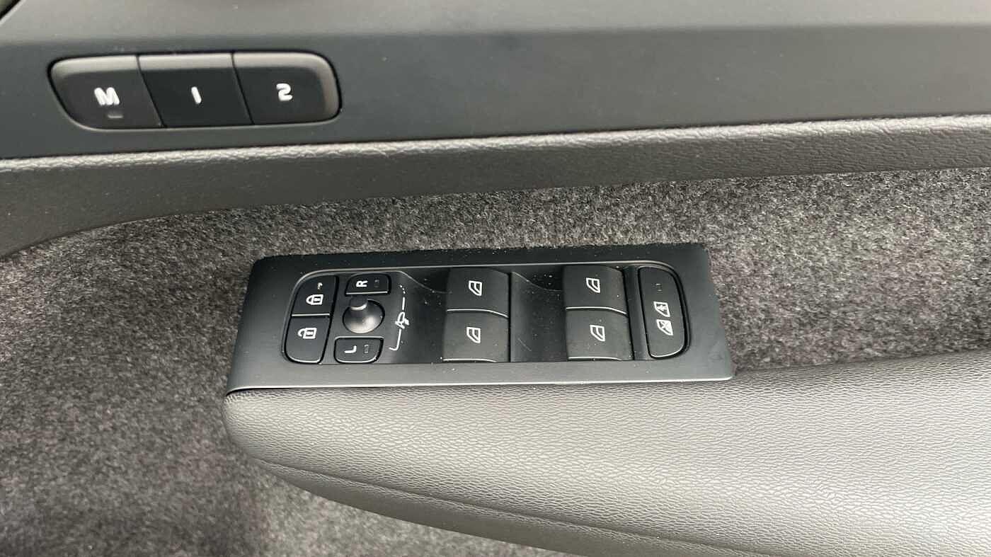 Used Volvo XC40 2024 for sale - 77468473: Photo 30