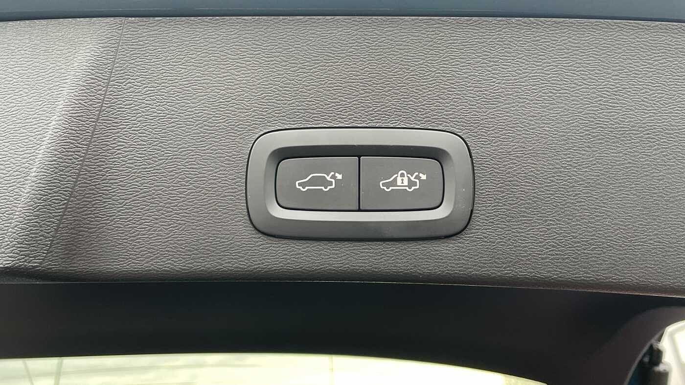 Used Volvo XC40 2024 for sale - 77468473: Photo 42