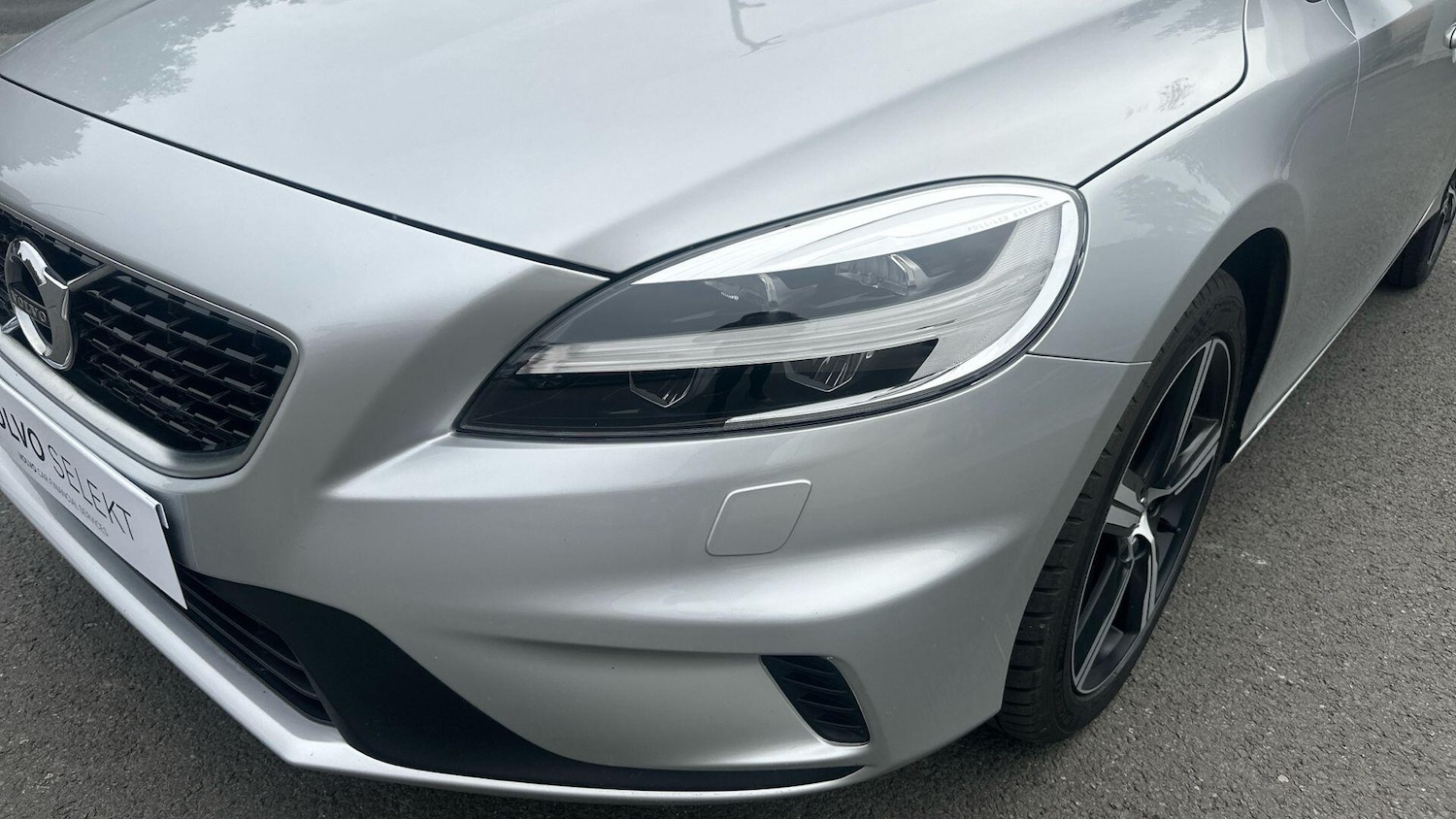 Used Volvo V40 2018 for sale - 76121547: Photo 15