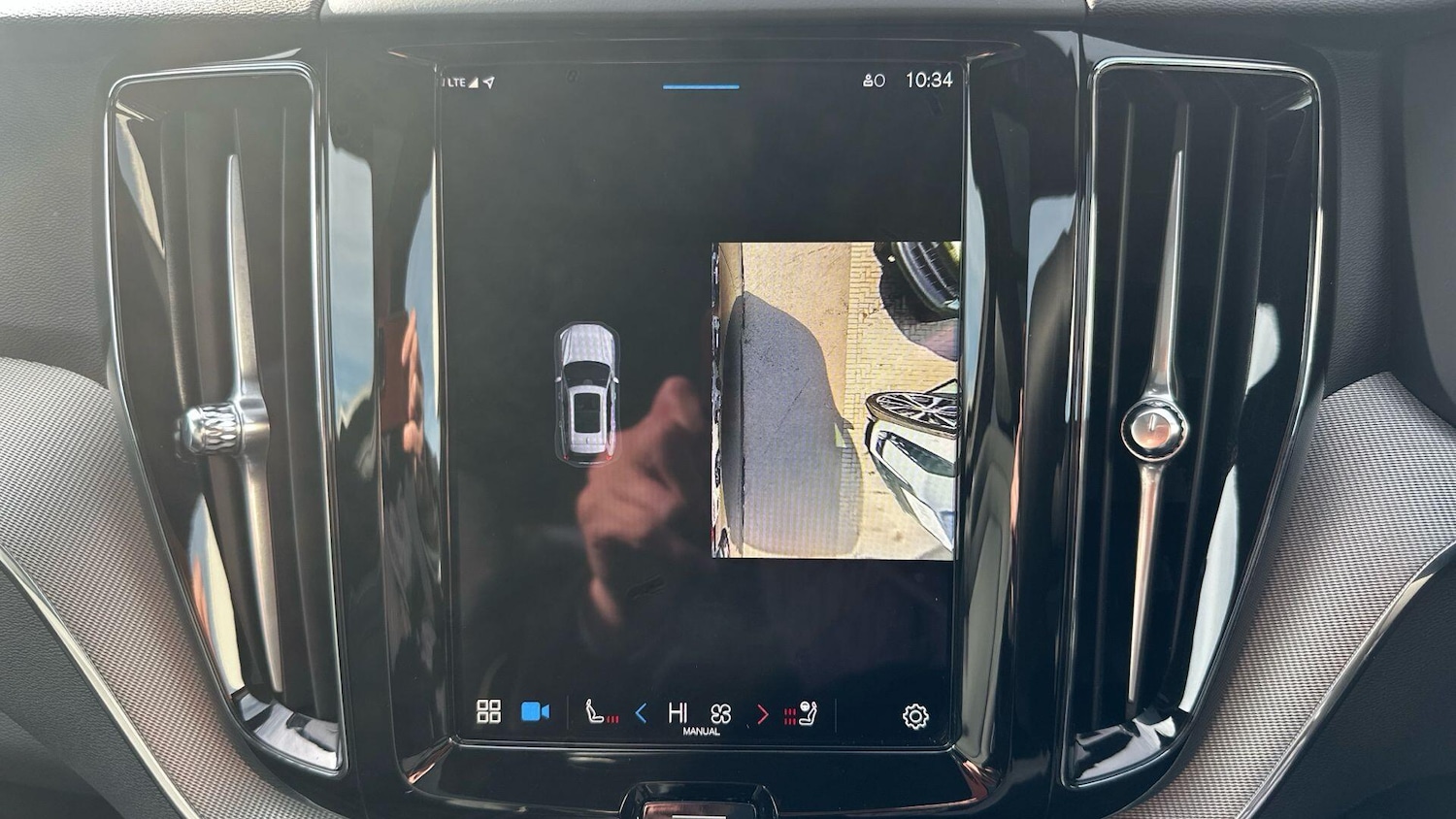 Used Volvo XC60 for sale - 76714913: Photo 27