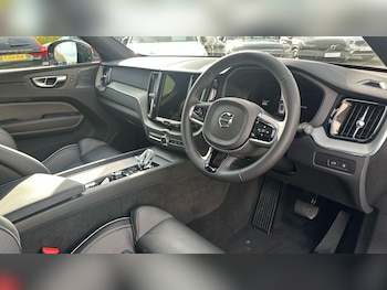 Used Volvo XC60 2025 for sale - 76714913: Photo
