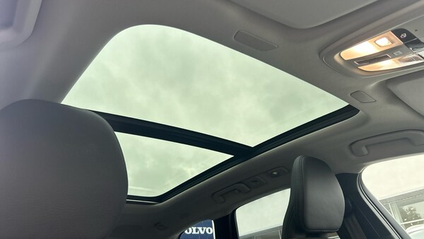 Used Volvo XC60 2023 for sale - 76152266: Photo 25