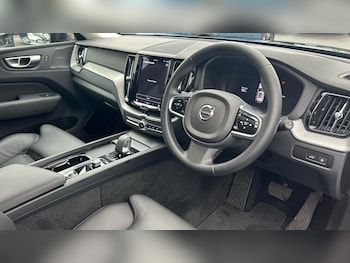 Used Volvo XC60 2023 for sale - 76152266: Photo 4