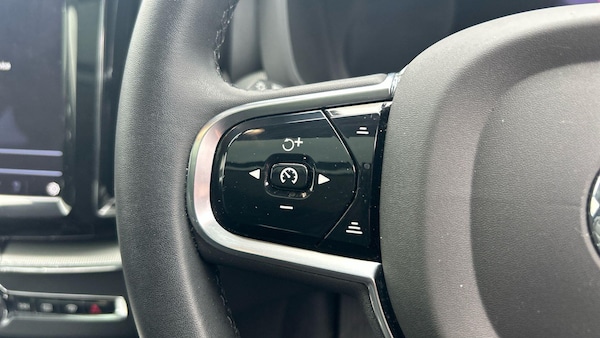 Used Volvo XC60 2023 for sale - 76152266: Photo 84