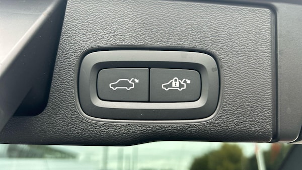 Used Volvo XC60 2023 for sale - 76152266: Photo 91