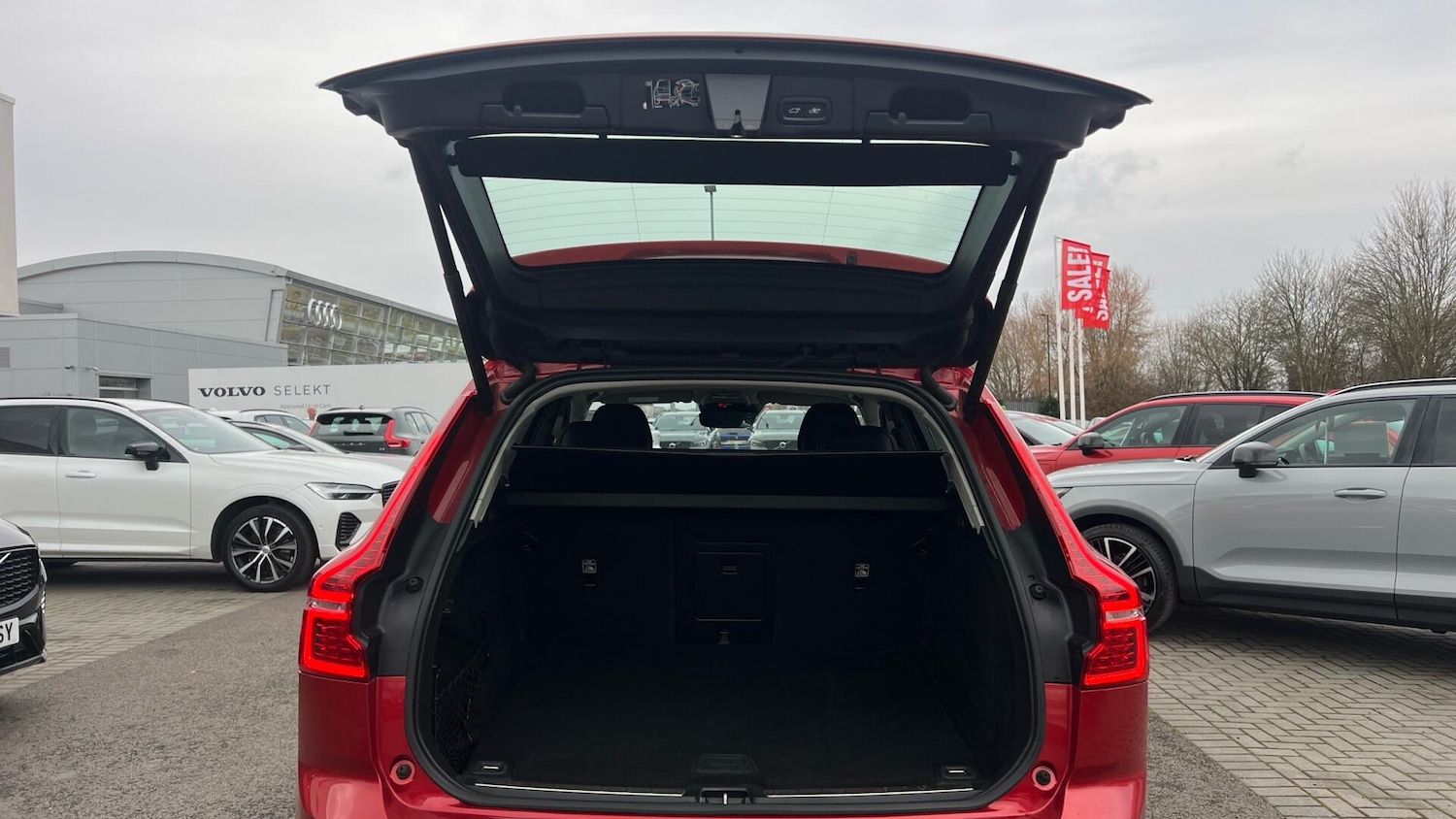 Used Volvo XC60 2020 for sale - 77657971: Photo 13