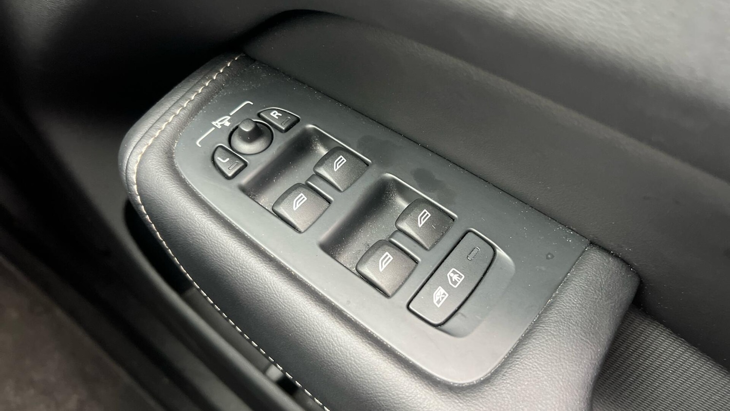 Used Volvo XC60 2020 for sale - 77657971: Photo 23