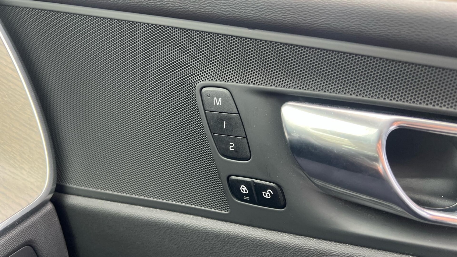 Used Volvo XC60 2020 for sale - 77657971: Photo 33