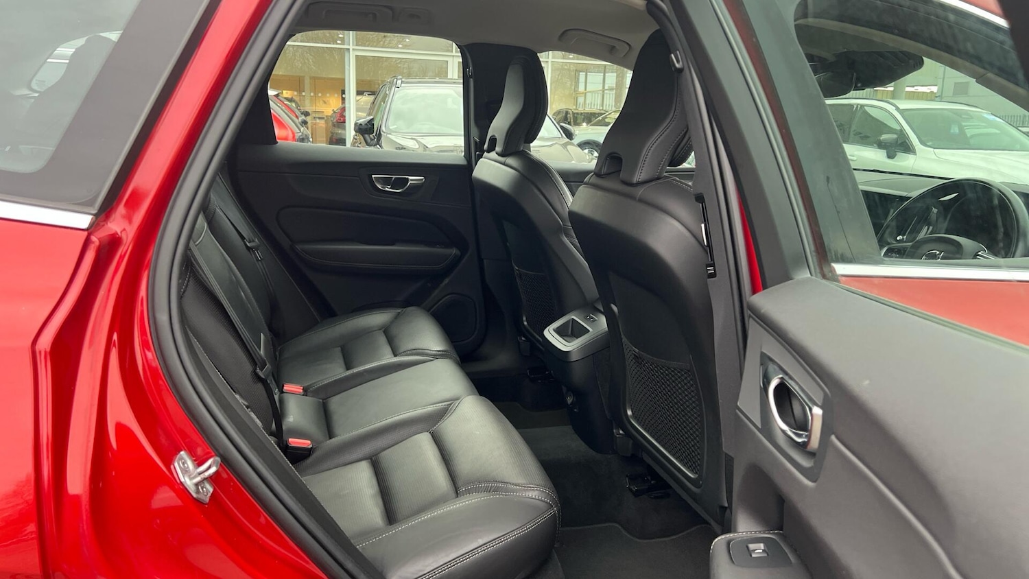 Used Volvo XC60 2020 for sale - 77657971: Photo 6