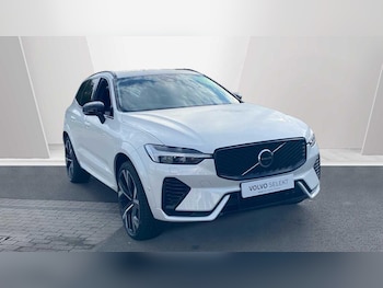 (75) - Ultra, T8 AWD Plug-in hybrid, Electric/Petrol, Dark 5-Door