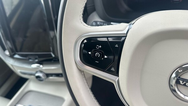 Used Volvo XC60 2024 for sale - 76214121: Photo 19