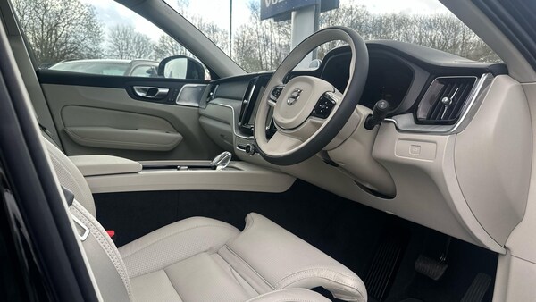 Used Volvo XC60 2024 for sale - 76214121: Photo 21