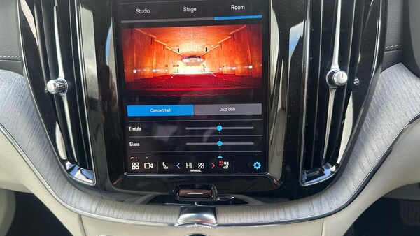 Used Volvo XC60 2024 for sale - 76214121: Photo 40