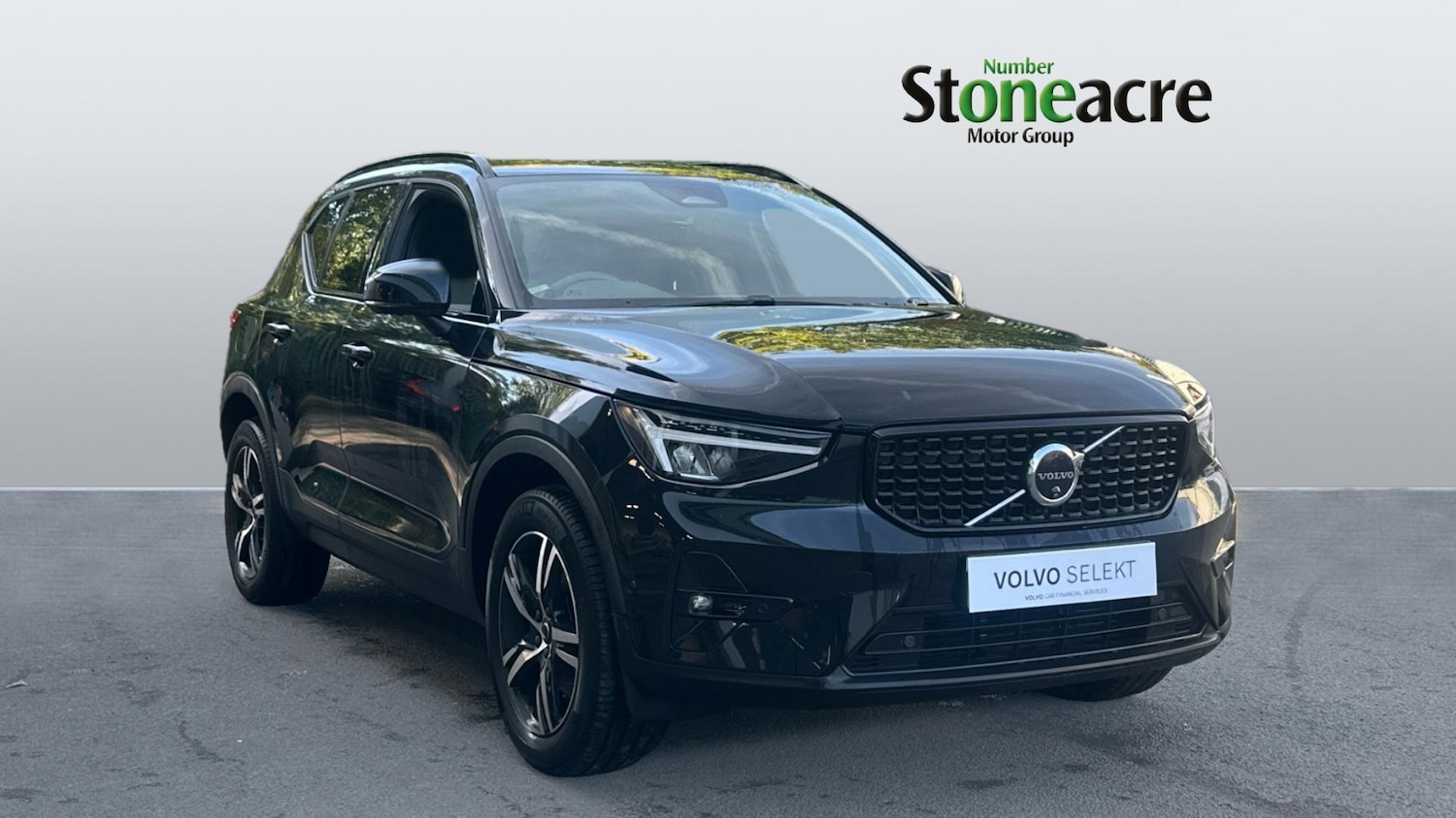 Used Volvo XC40 2023 for sale - 76122984: Photo 1