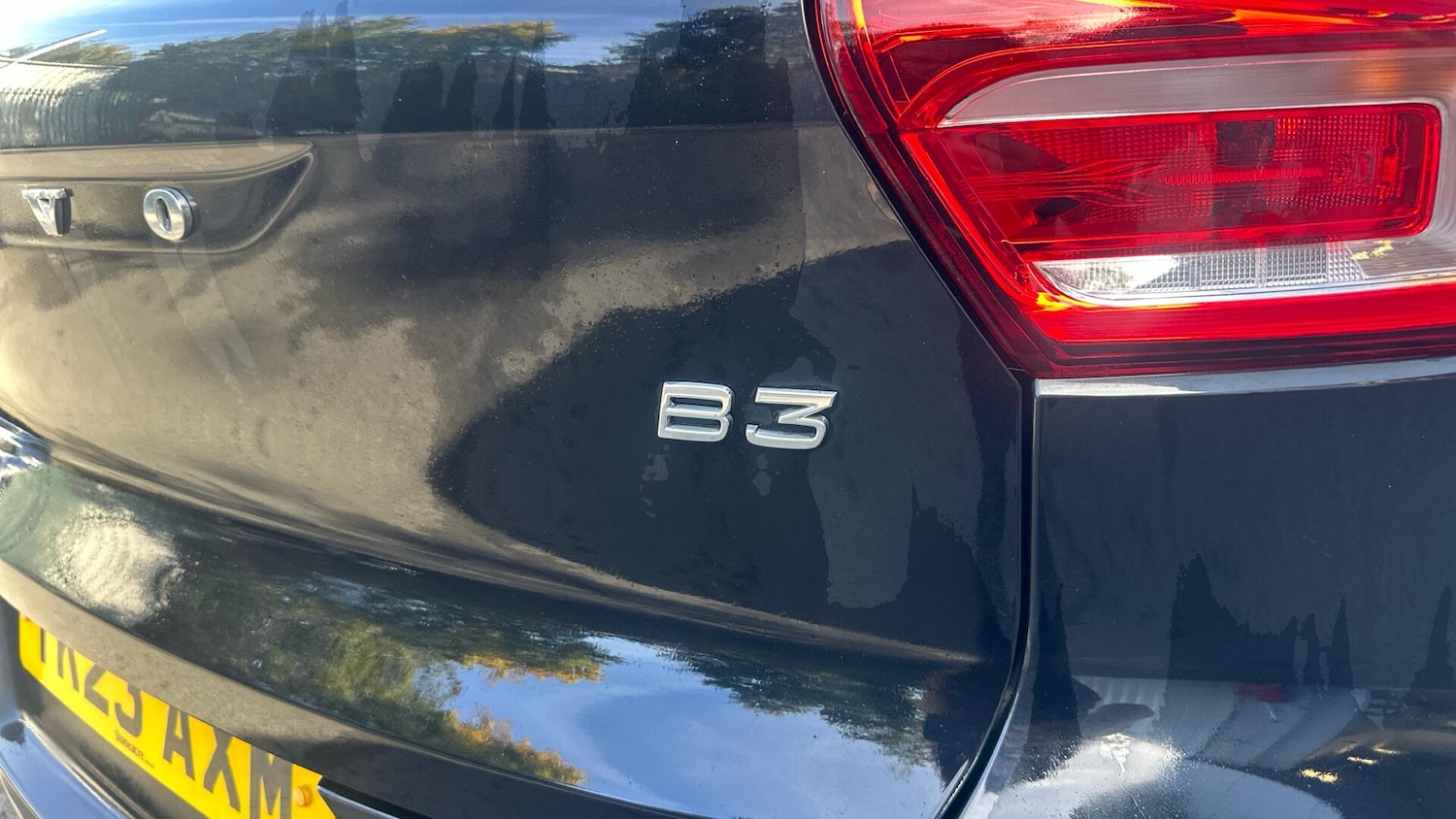 Used Volvo XC40 2023 for sale - 76122984: Photo 16