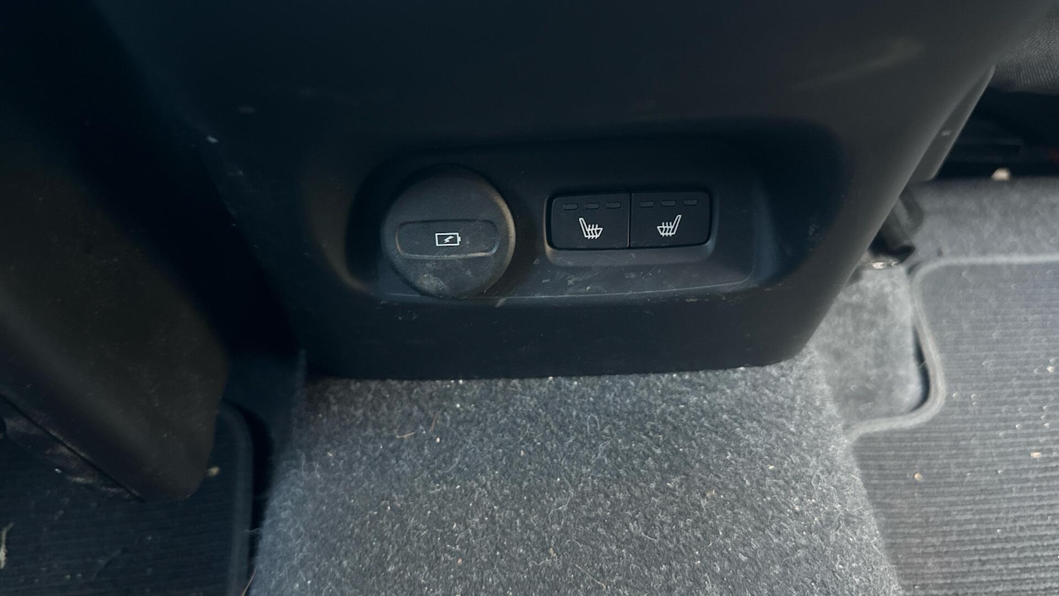 Used Volvo XC40 2023 for sale - 76122984: Photo 18