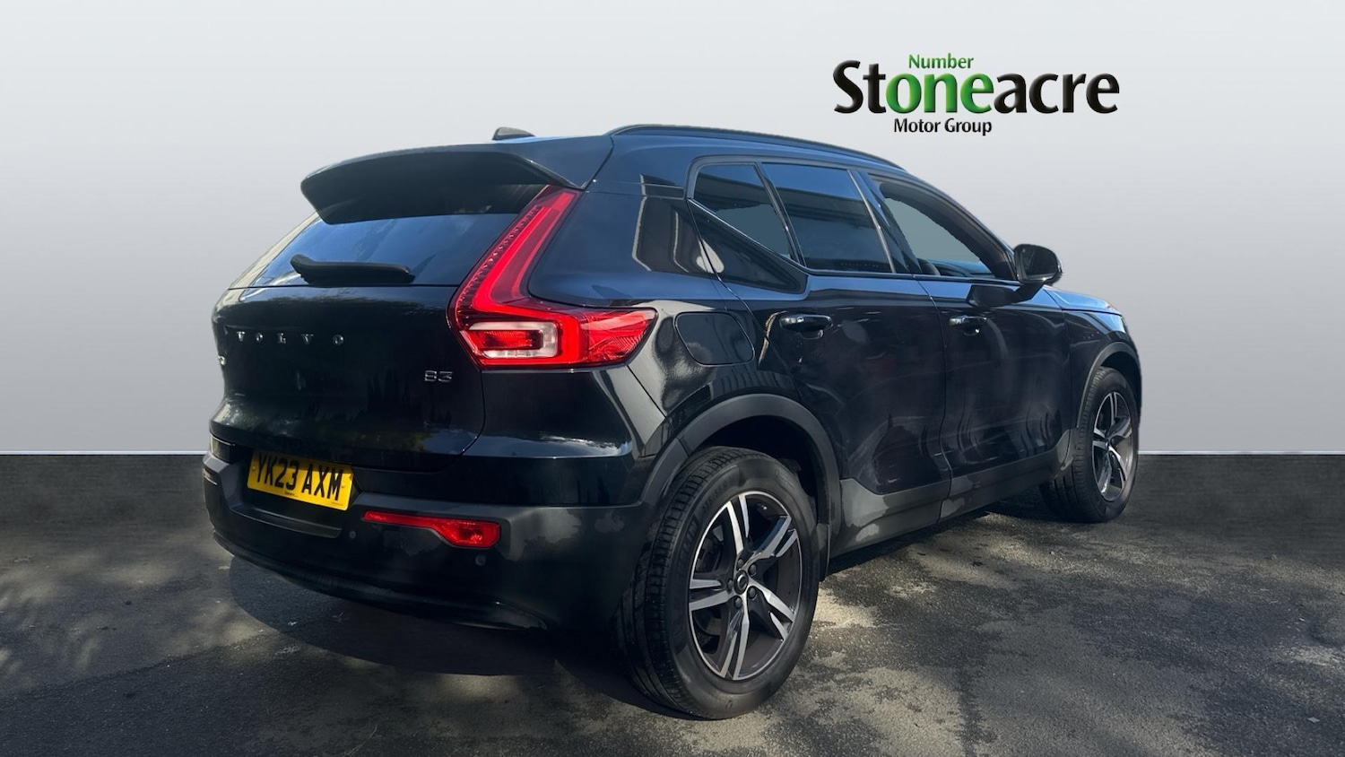 Used Volvo XC40 2023 for sale - 76122984: Photo 2