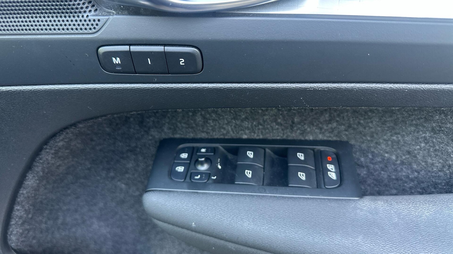 Used Volvo XC40 2023 for sale - 76122984: Photo 20