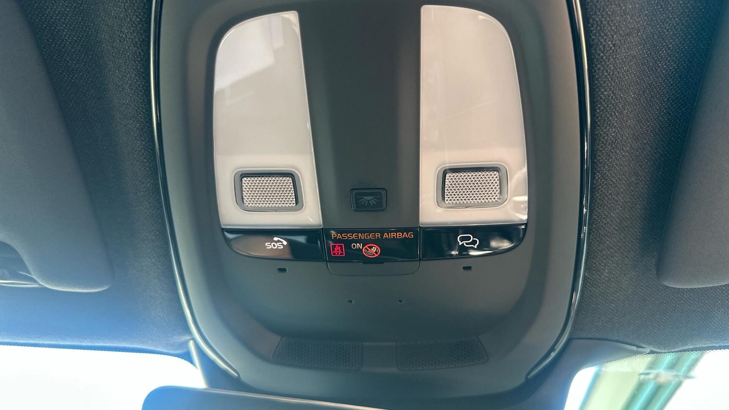Used Volvo XC40 2023 for sale - 76122984: Photo 27