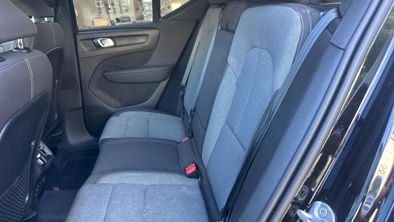 Used Volvo XC40 2023 for sale - 76122984: Photo 6