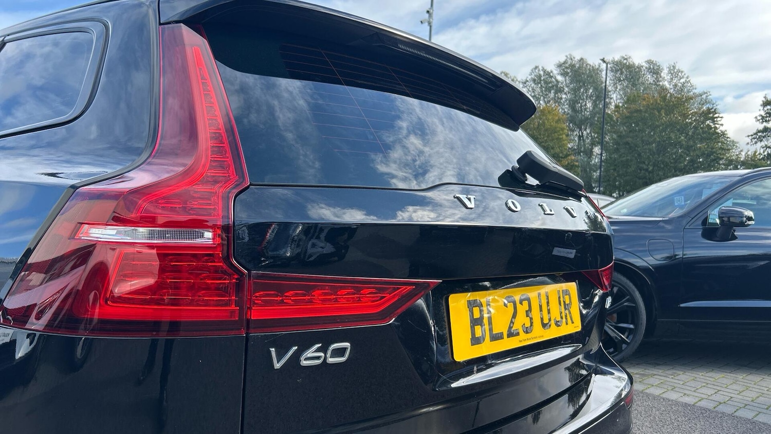 Used Volvo V60 2023 for sale - 76964522: Photo 35