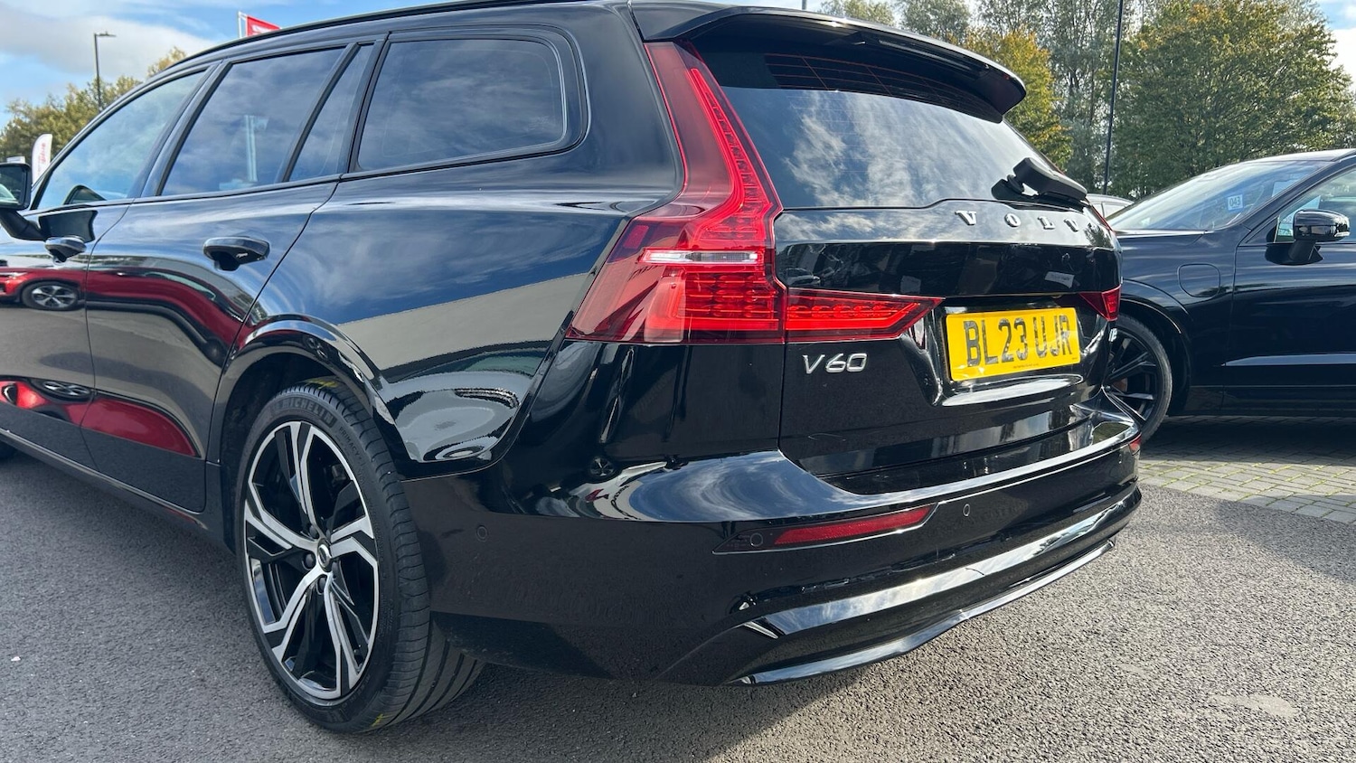 Used Volvo V60 2023 for sale - 76964522: Photo 36