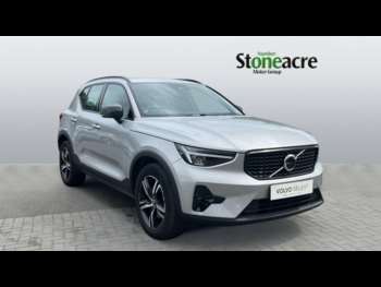 2023 (23) - Plus, B4 AWD mild hybrid, Petrol, Dark 5-Door