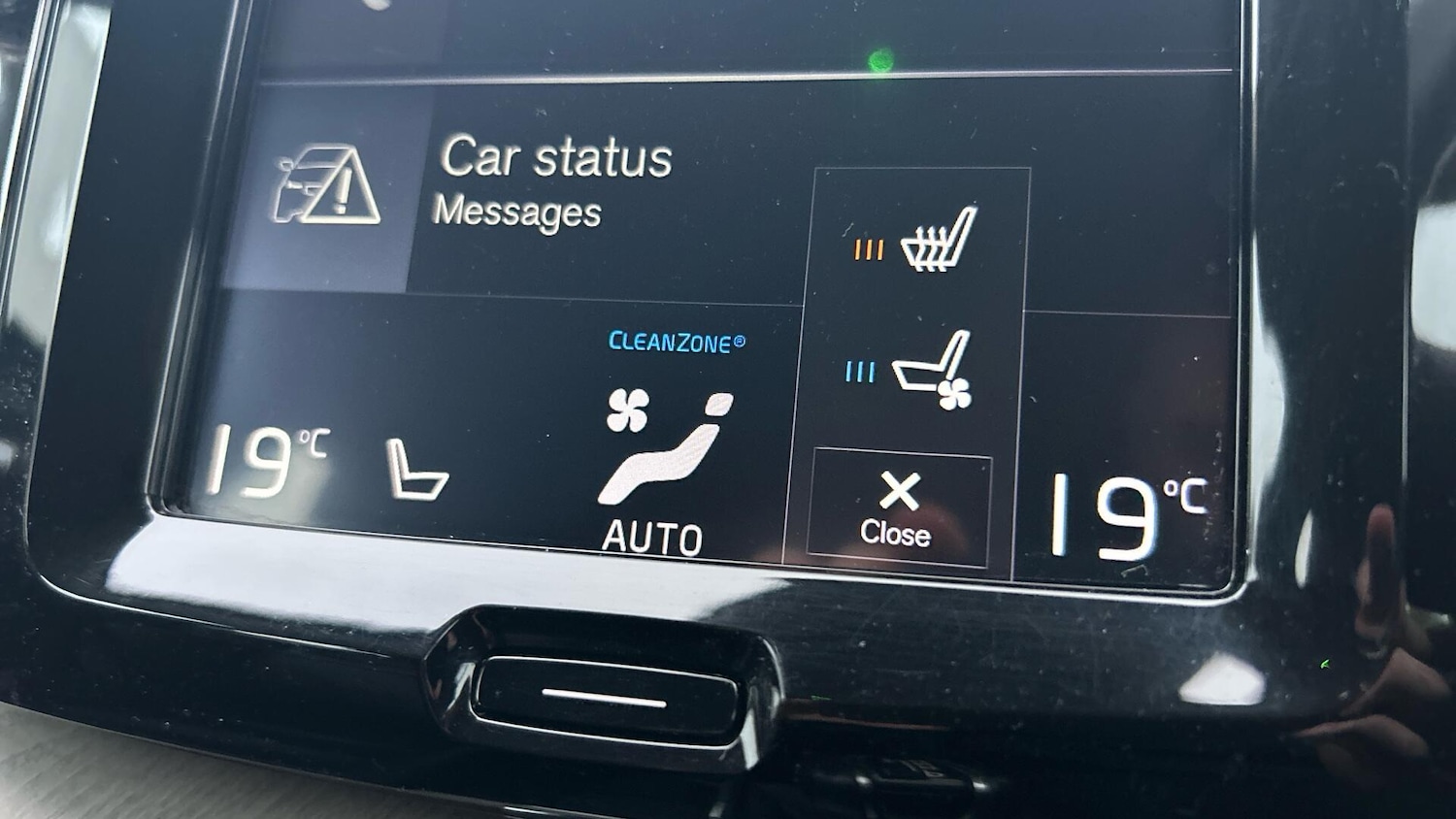 Used Volvo XC60 2019 for sale - 76633721: Photo 18