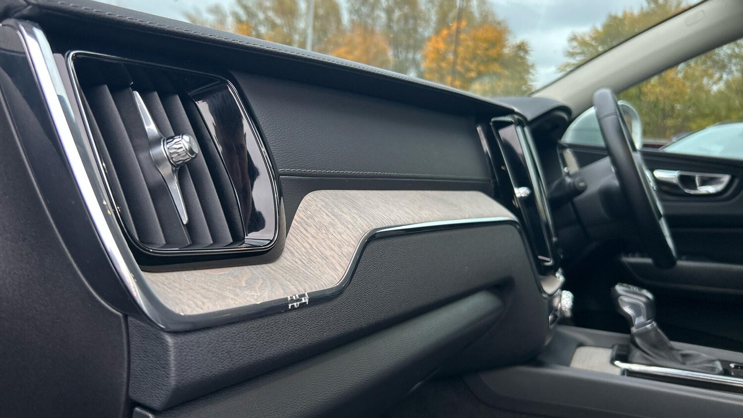 Used Volvo XC60 2019 for sale - 76633721: Photo 40