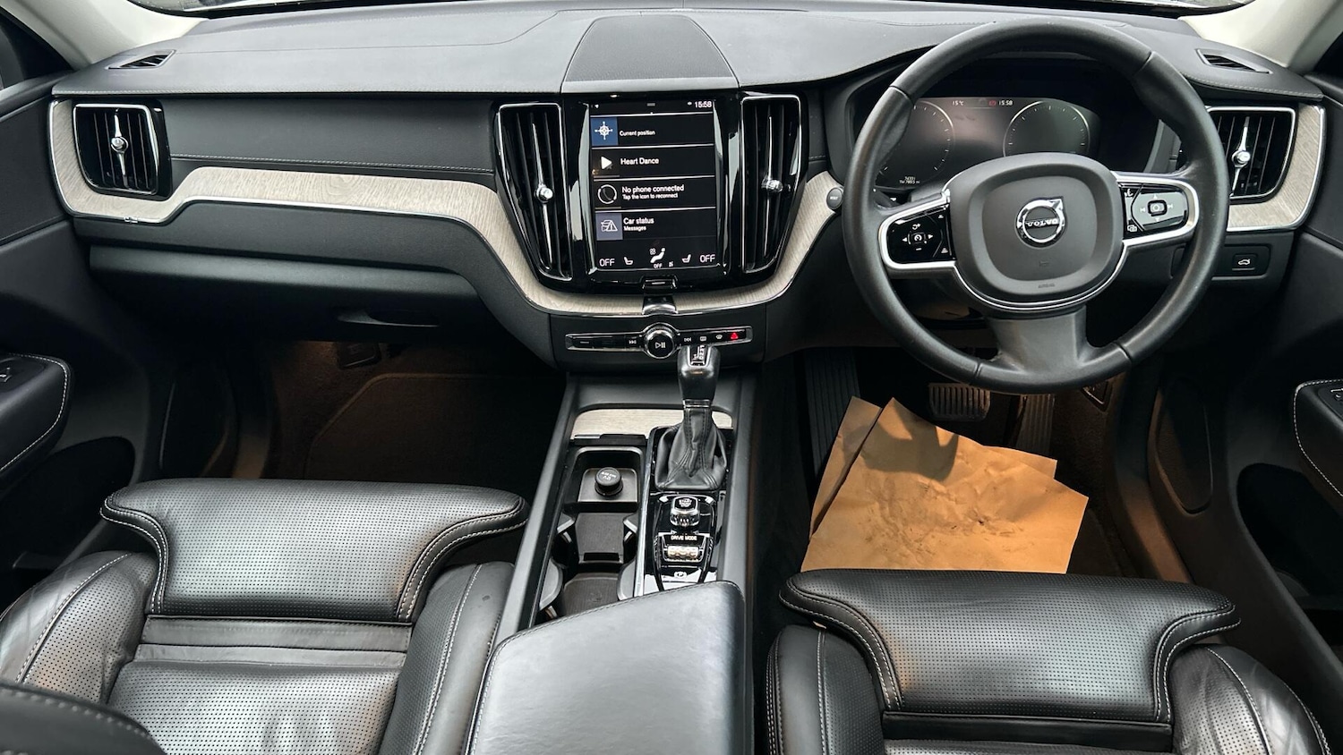 Used Volvo XC60 2019 for sale - 76633721: Photo 8