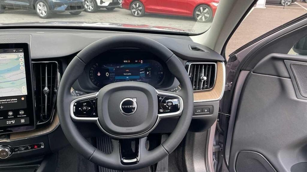 Used Volvo XC60 for sale - 76926052: Photo 10