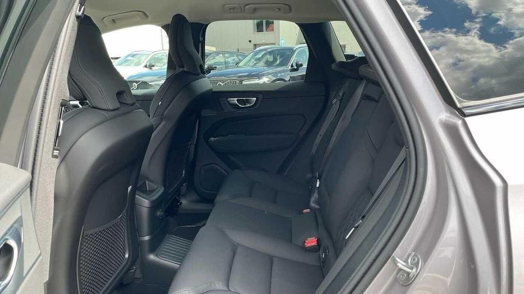 Used Volvo XC60 for sale - 76926052: Photo 29