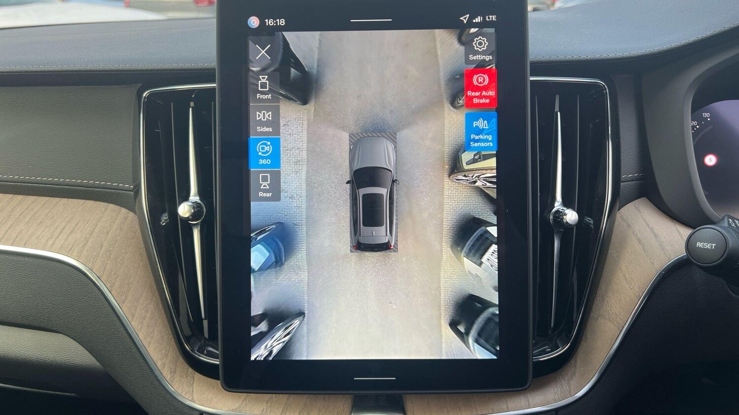 Used Volvo XC60 for sale - 77783762: Photo 76