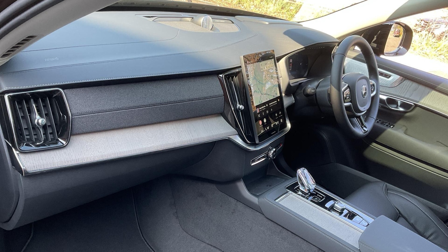 Used Volvo XC90 2025 for sale - 77040004: Photo 29