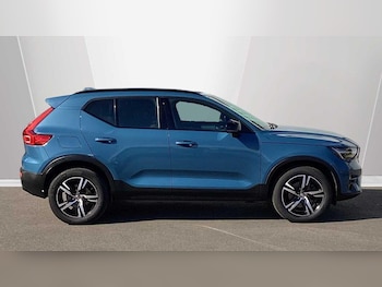 Used Volvo XC40 2023 for sale - 78759472: Photo