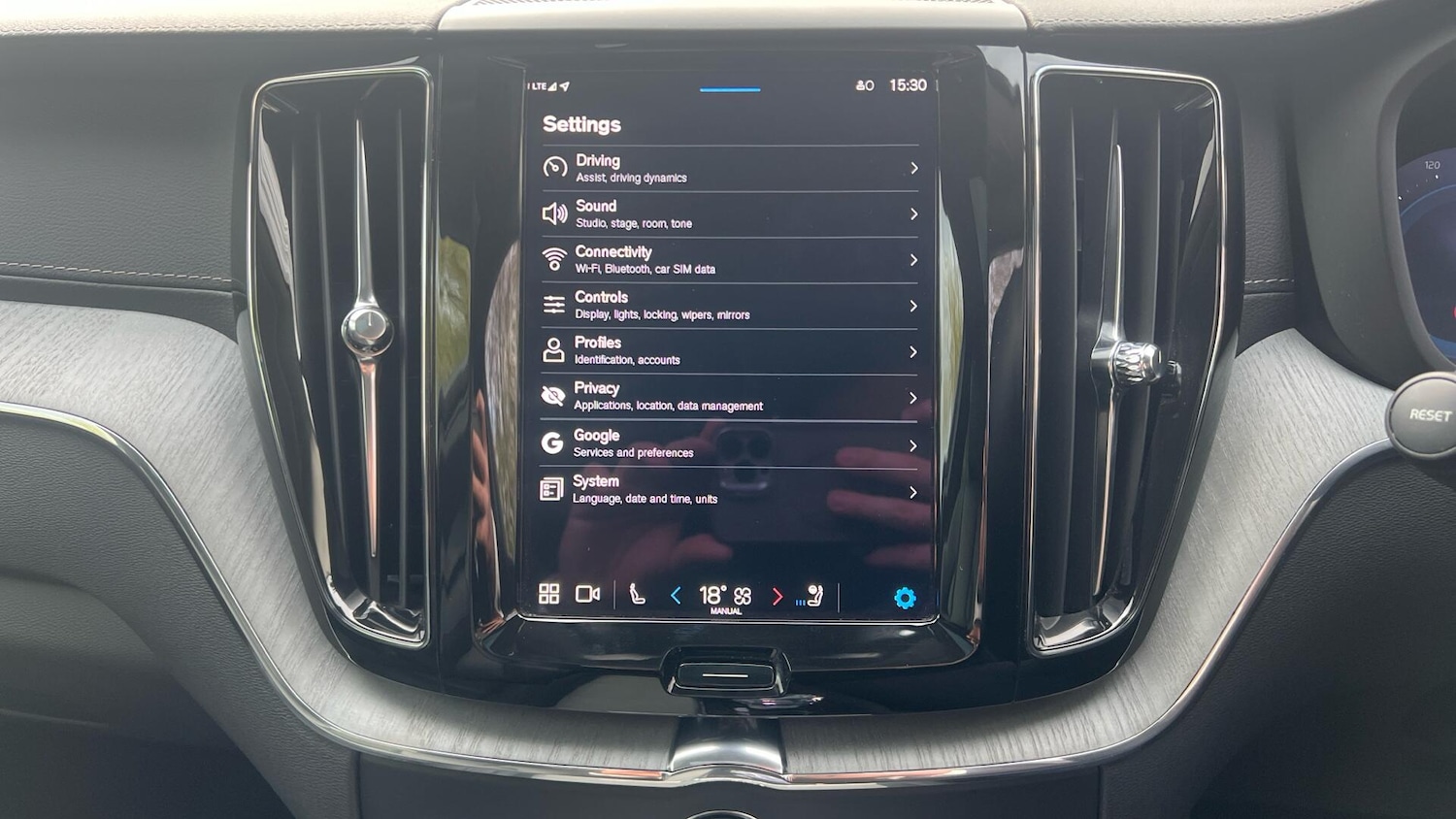 Used Volvo XC60 2025 for sale - 78019911: Photo 16