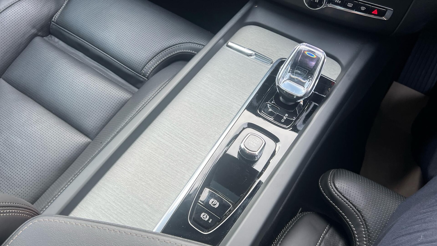 Used Volvo XC60 2025 for sale - 78019911: Photo 25